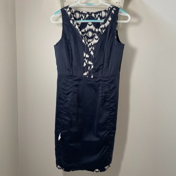 TALBOTS Navy and Beige V-Neck Dress, Womens Size 6 Petite; Ready to Ship - Picture 6 of 16